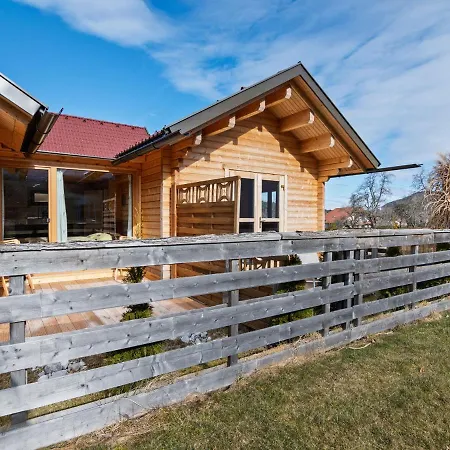 Splendid Chalet In With Terrace Prázdninový dům *